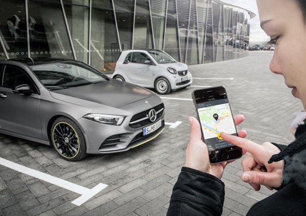Un'app apre la Mercedes Classe A alla condivisione privata © Daimler Press