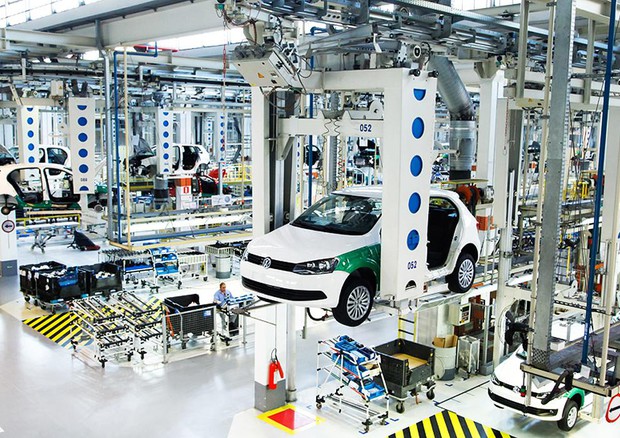 Una delle nuove linee nello stabilimento Volkswagen di Sao Bernardo do Campo © Volkswagen do Brasil Press