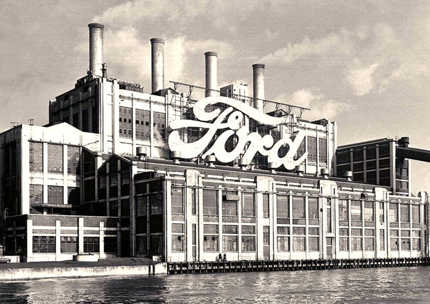 Lo stabilimento Ford di Dagenham, alle porte di Londra, è nato nel 1931 e ora produce solo motori © Ford Media
