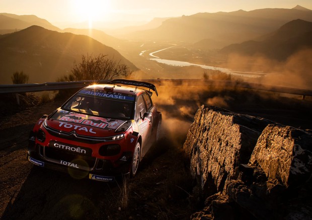 WRC, Ogier-Ingrassia trionfano al Rally di Montecarlo su C3 © ANSA