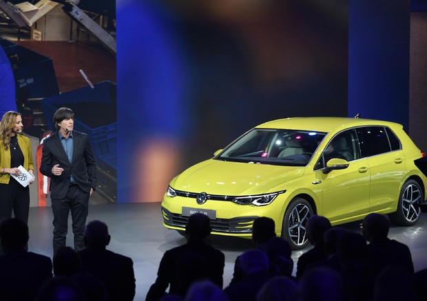 Volkswagen presents new Golf VIII © EPA