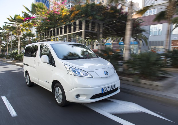 Nissan, al via servizio di e-van sharing a Firenze © ANSA