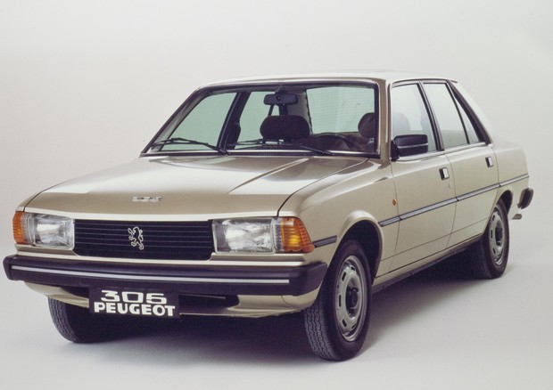 Peugeot, 40 anni fa nasceva la 305 in versione diesel © ANSA