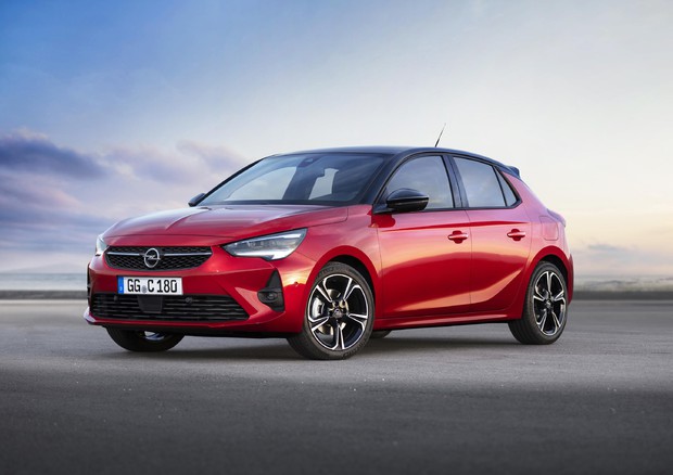 Opel, prosegue per terzo anno partnership con X Factor © ANSA