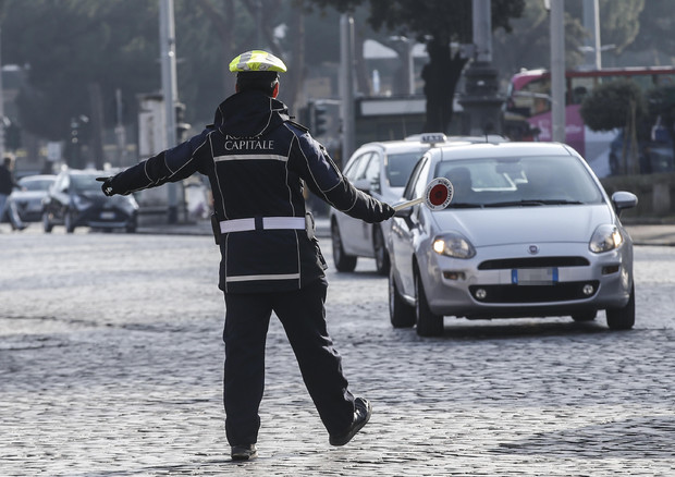 Polizia municipale Roma © ANSA