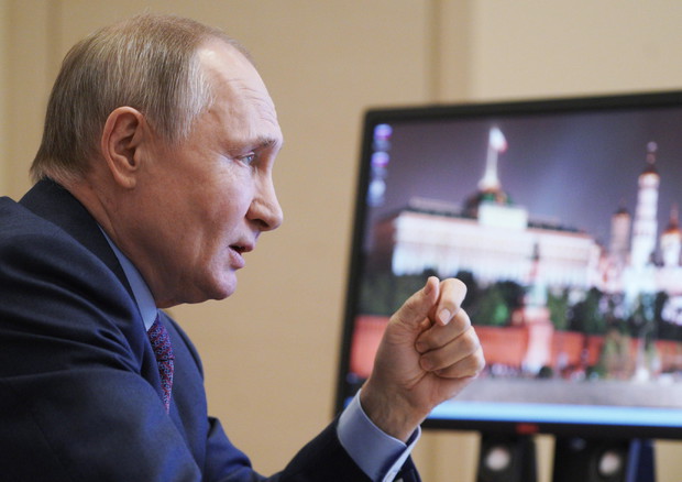Relazione Ue-Russia, contenere Mosca e aiutare spinte democratiche (foto: EPA)