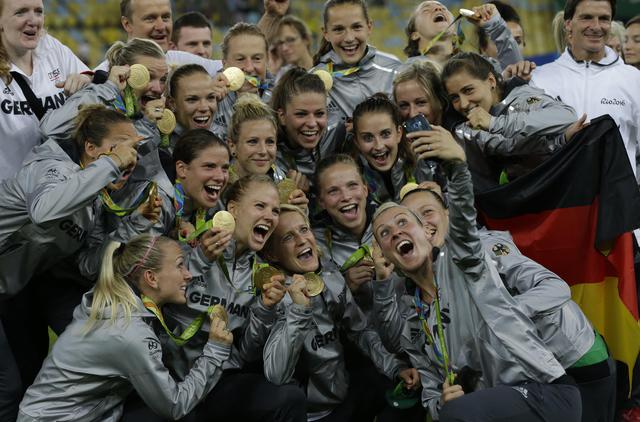 Germania medaglia d'oro nel calcio femminile