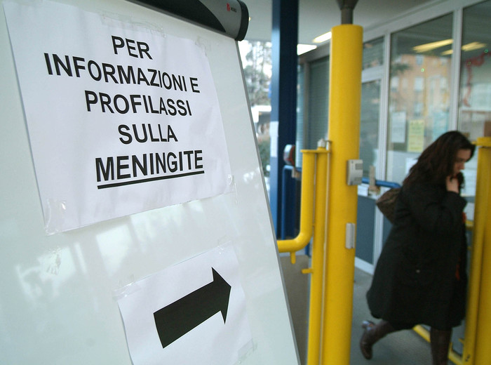 Meningite, 3300 vaccini all'Asl Napoli 2 - ANSA.it