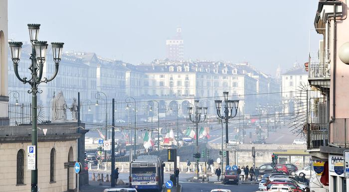 Smog-hit Turin stops many diesel cars - ANSA (registration)