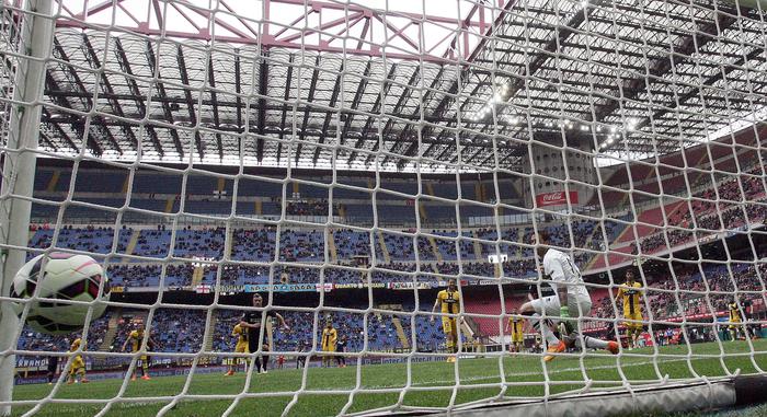 Inter Parma 1-0 - Guarin