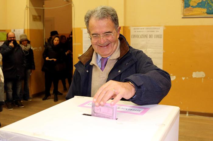 Prodi, spero si ricompongano cose Paese - ANSA.it