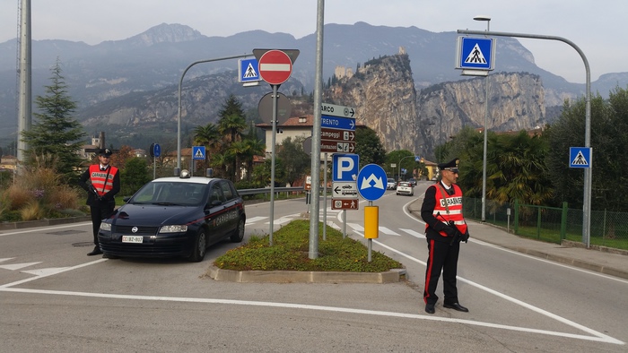 Droga: operazione carabinieri Riva del Garda, 6 arresti - ANSA.it