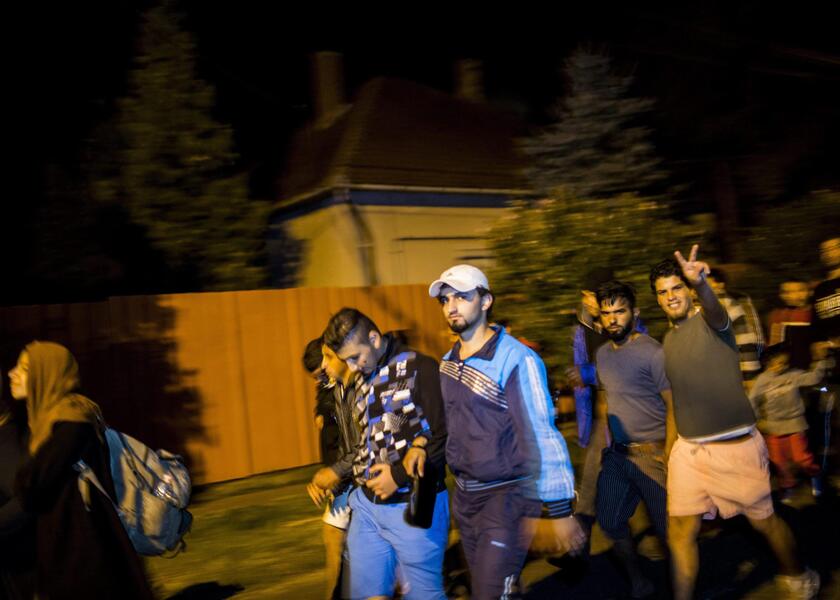 Migrants in Hungary © ANSA/EPA
