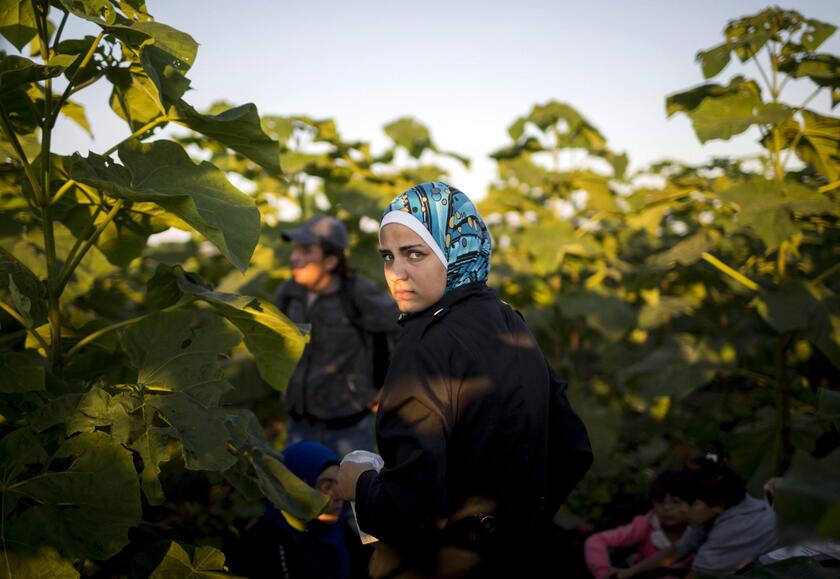 Migrants in Hungary © ANSA/EPA
