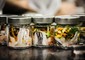 8 genitori su 10 chiedono contenitori in vetro per alimentazione bimbi © ANSA
