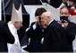 Napolitano a San Pietro con Clio, saluta Ratzinger © 