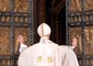 Papa Francesco apre la porta Santa © Ansa