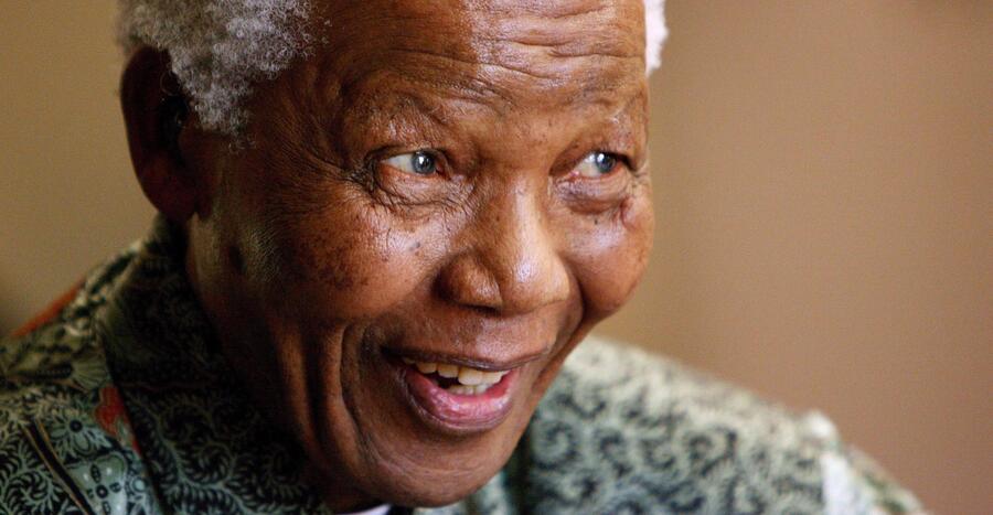Una foto di Nelson Mandela © Ansa