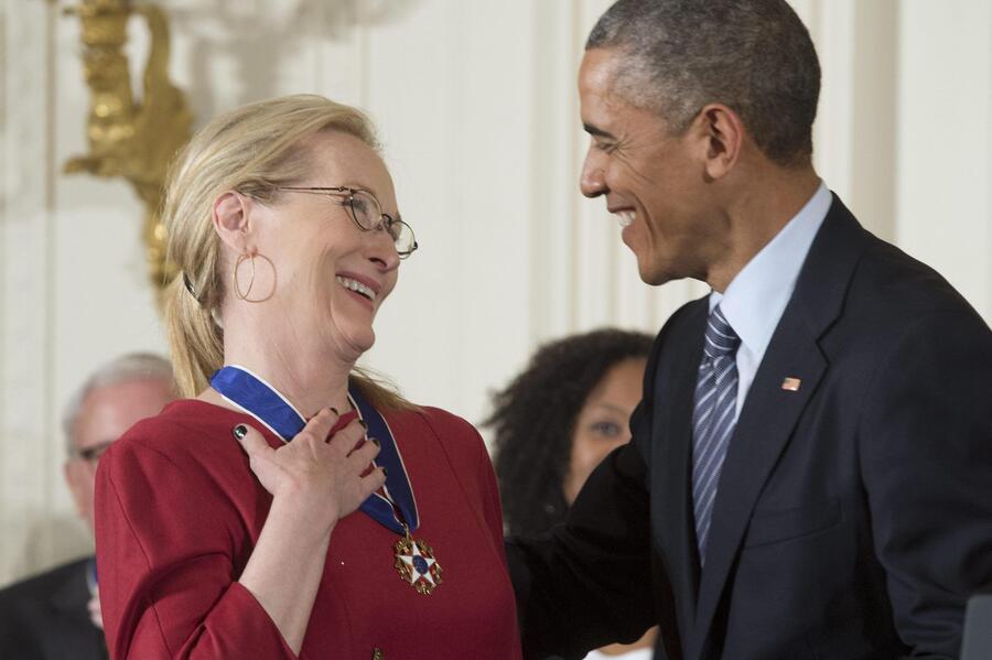 Barack Obama premia Meyl Streep con la Medal of Freedom © Ansa