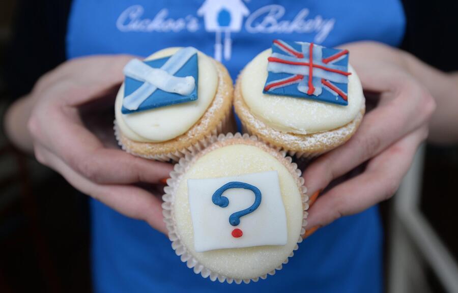 Cupcake con i simboli referendari © Ansa