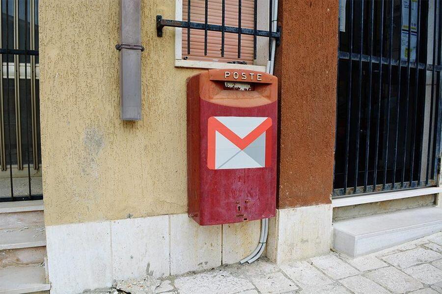 Gmail secondo Biancoshock in Web 0.0 © 
