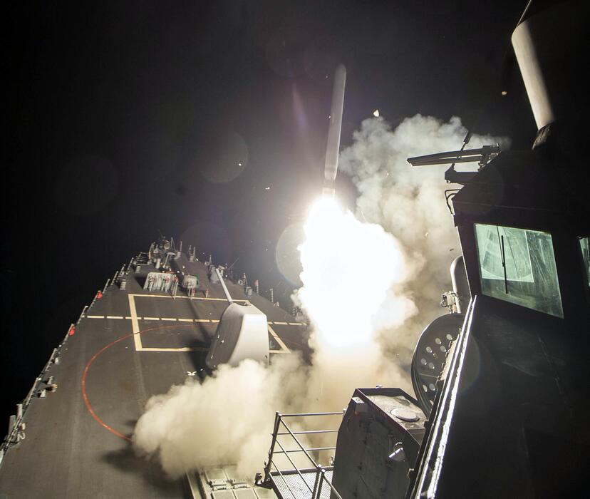 Navi Usa lanciano 60 missili verso una base aerea © Ansa
