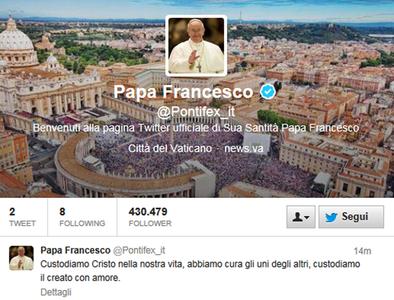 Il tweet del Papa ai fedeli