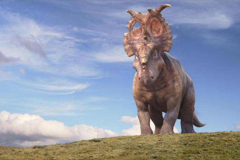Dinosauri a grandezza naturale in mostra alla Fiera di Genova - RIPRODUZIONE RISERVATA