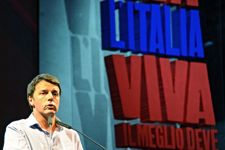 Matteo Renzi alla Leopolda 2013 - RIPRODUZIONE RISERVATA