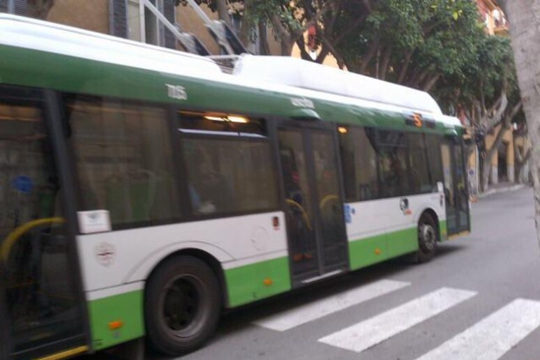 Bus Ctm Cagliari2 - RIPRODUZIONE RISERVATA
