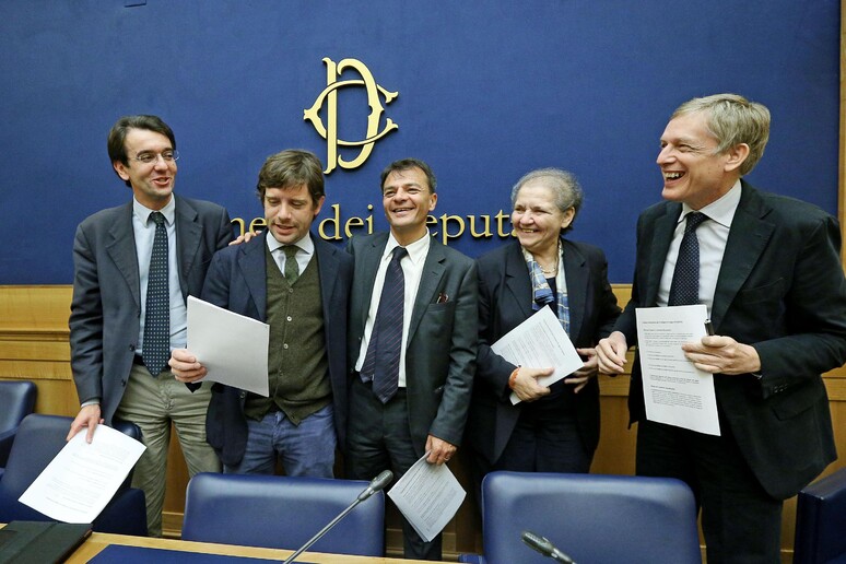 D 'Attorre, Civati, Fassina, Miotto e Cuperlo presentano gli emendamenti alla stabilità. ANSA/ALESSANDRO DI MEO - RIPRODUZIONE RISERVATA
