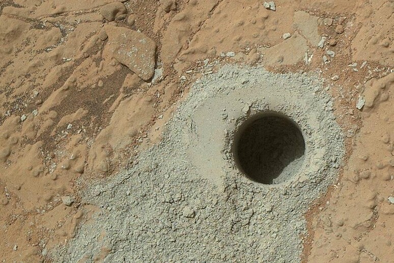 Curiosity trova tracce di metano nelle rocce di Marte (fonte: NASA7JPL, Caltech) - RIPRODUZIONE RISERVATA