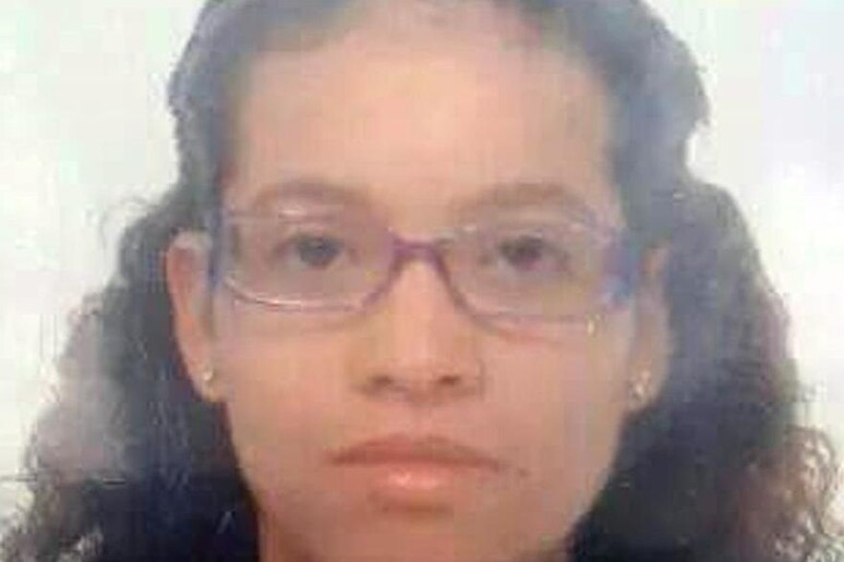 Ana Maria Di Toro Sacchi, sedicenne scomparsa da casa a Civitanova Marche - RIPRODUZIONE RISERVATA
