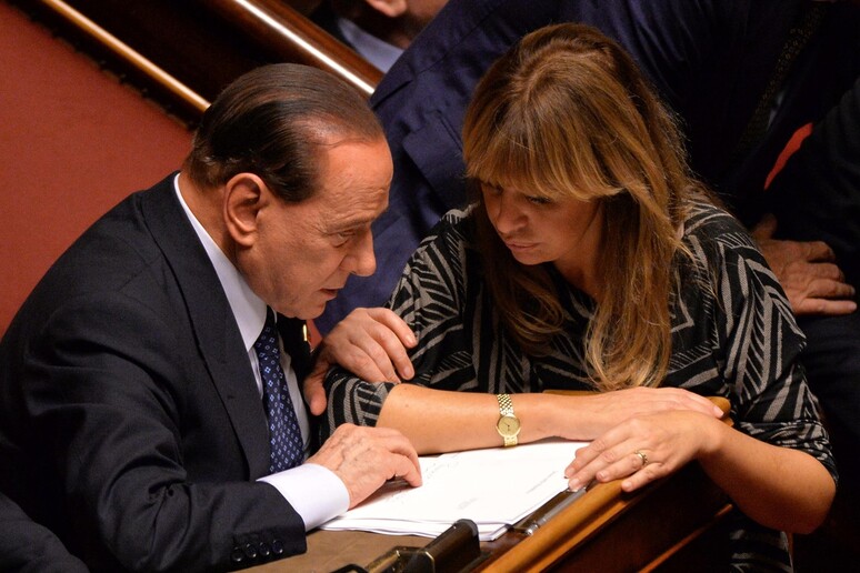 Berlusconi e Mussolini - RIPRODUZIONE RISERVATA