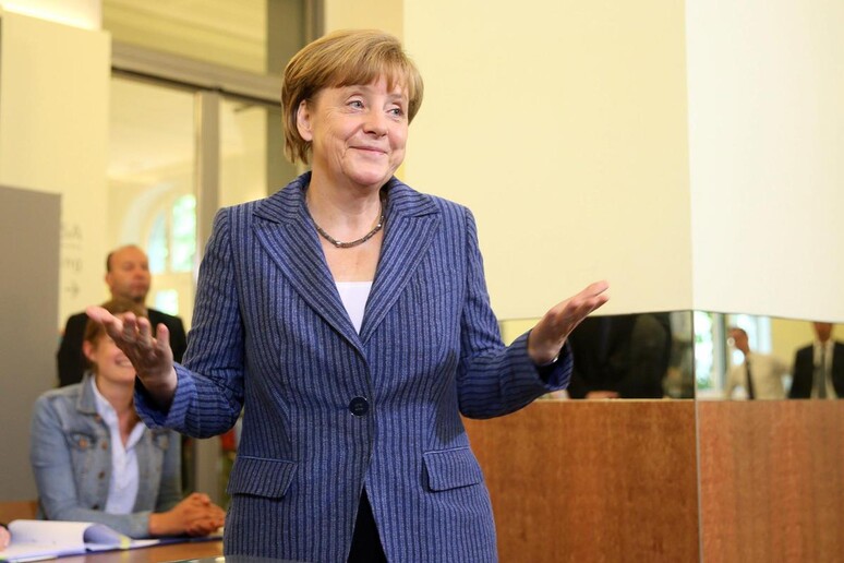 In Germania la Merkel tiene ma vanno forte gli antieuro © ANSA/EPA