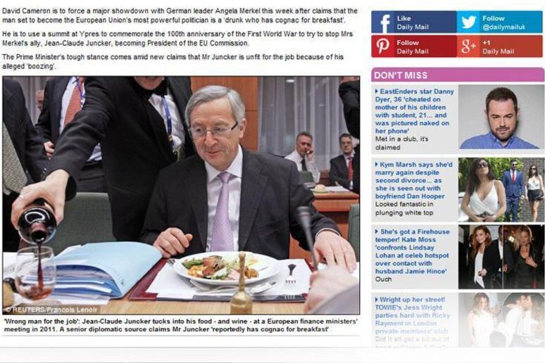 L 'articolo contro Juncker del tabloid britannico Mail on Sunday - RIPRODUZIONE RISERVATA