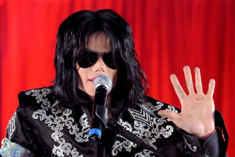 Michael Jackson - RIPRODUZIONE RISERVATA