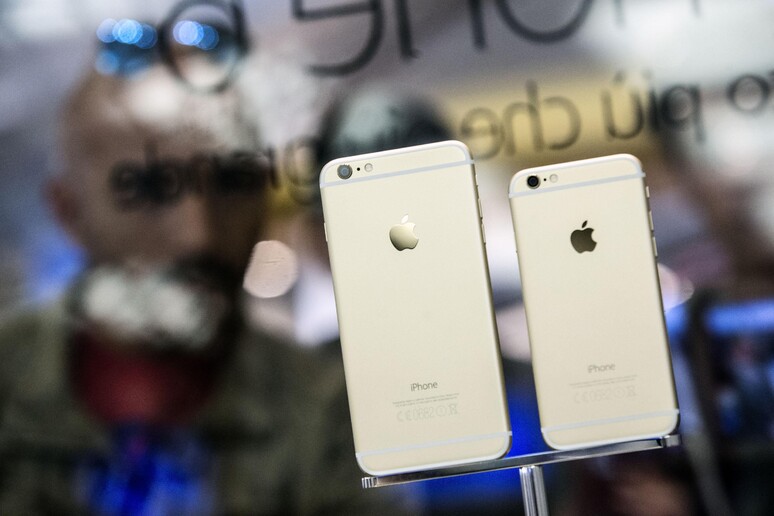 iPhone 6 traina le vendite Apple in Italia - RIPRODUZIONE RISERVATA
