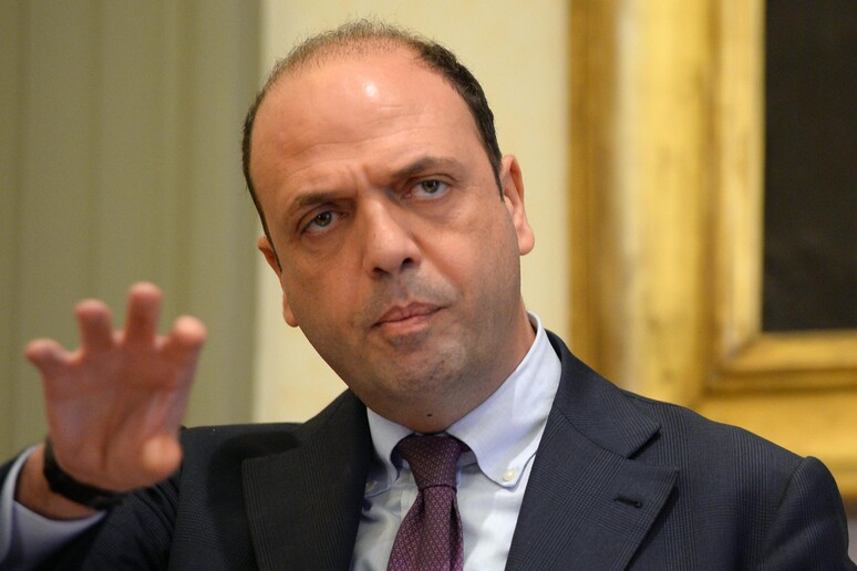Il ministro dell 'Interno Angelino Alfano -     RIPRODUZIONE RISERVATA