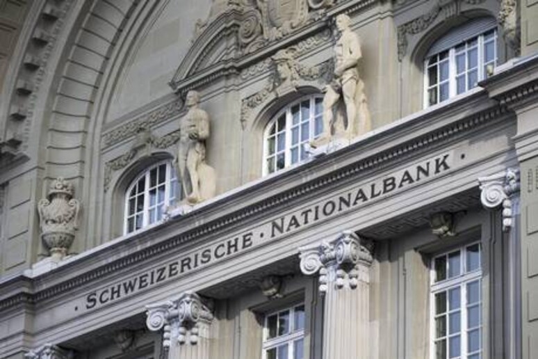 La sede della Banca nazionale svizzera a Berna - RIPRODUZIONE RISERVATA