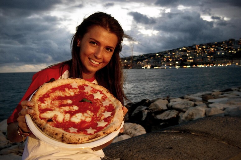 Arte pizza patrimonio Unesco: petizione sbarca in Usa - RIPRODUZIONE RISERVATA
