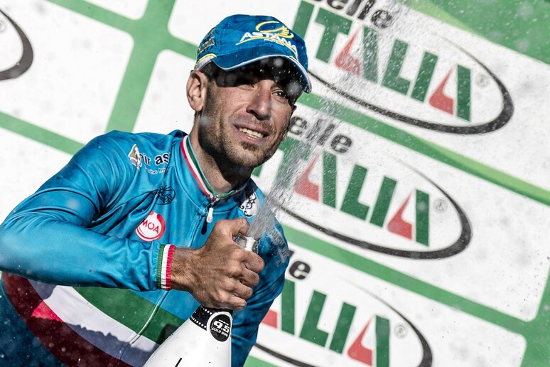 Cycling: Nibali wins Giro di Lombardia - RIPRODUZIONE RISERVATA