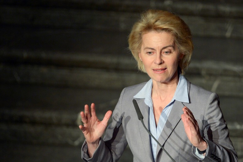Il ministro della difesa tedesco Ursula von der Leyen - RIPRODUZIONE RISERVATA