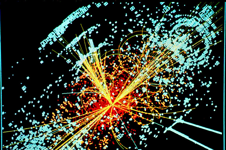 Rappresentazione grafica delle collisioni che hanno portato alla scoperta del bosone di Higgs (fonte: Lucas Taylor/CERN) - RIPRODUZIONE RISERVATA