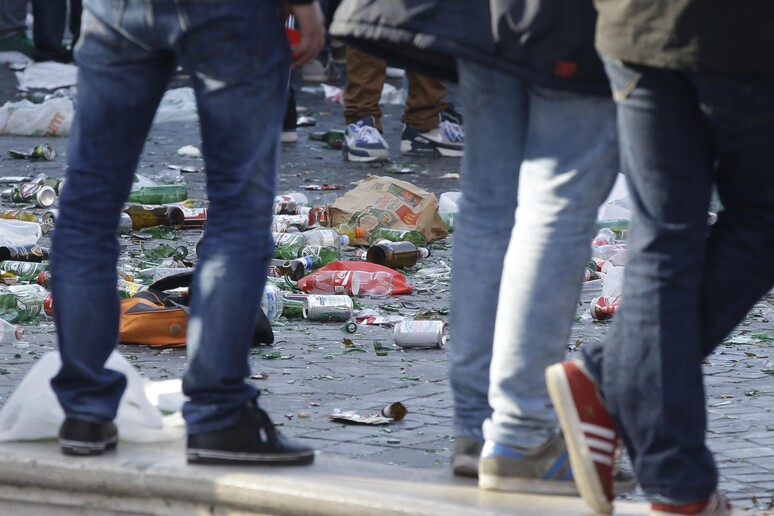 Tifosi del Feyenoord a Piazza di Spagna © ANSA/AP