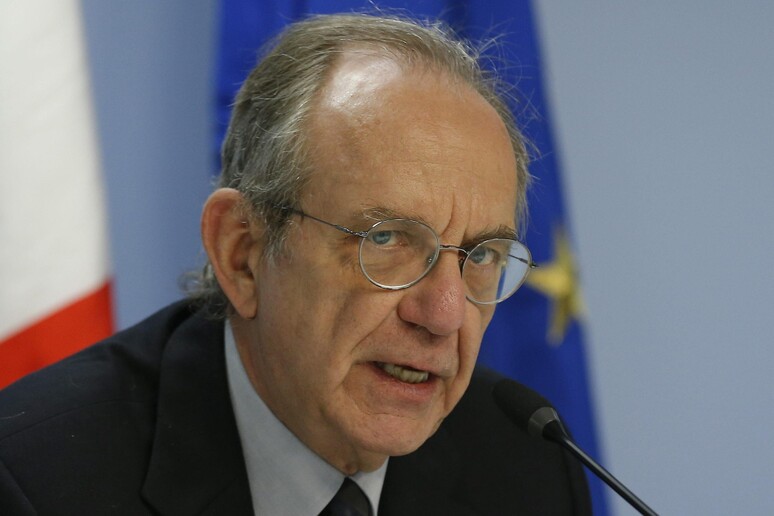 Il ministro dell 'Economia Pier Carlo Padoan © ANSA/EPA