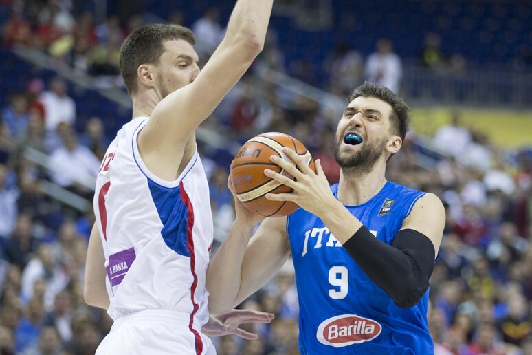 Eurobasket: per Bargnani esami negativi, solo risentimento © ANSA/AP