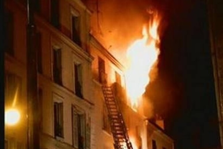 Francia: incendio a Strasburgo, 4 morti, due bambini - RIPRODUZIONE RISERVATA