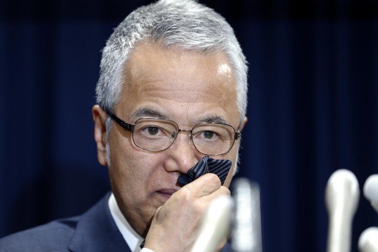 Il ministro dell 'economia giapponese Akira Amari © ANSA/AP