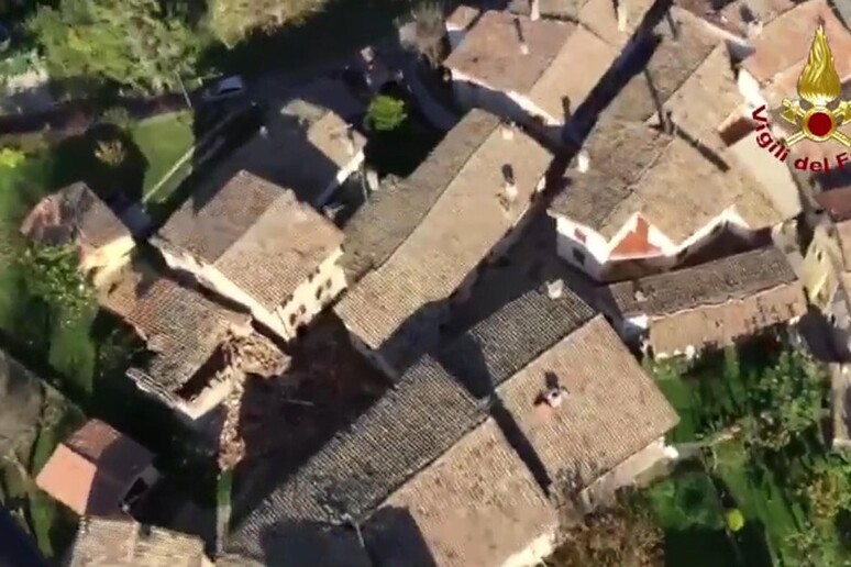Terremoto: nuovo sisma colpisce Italia centralle - RIPRODUZIONE RISERVATA